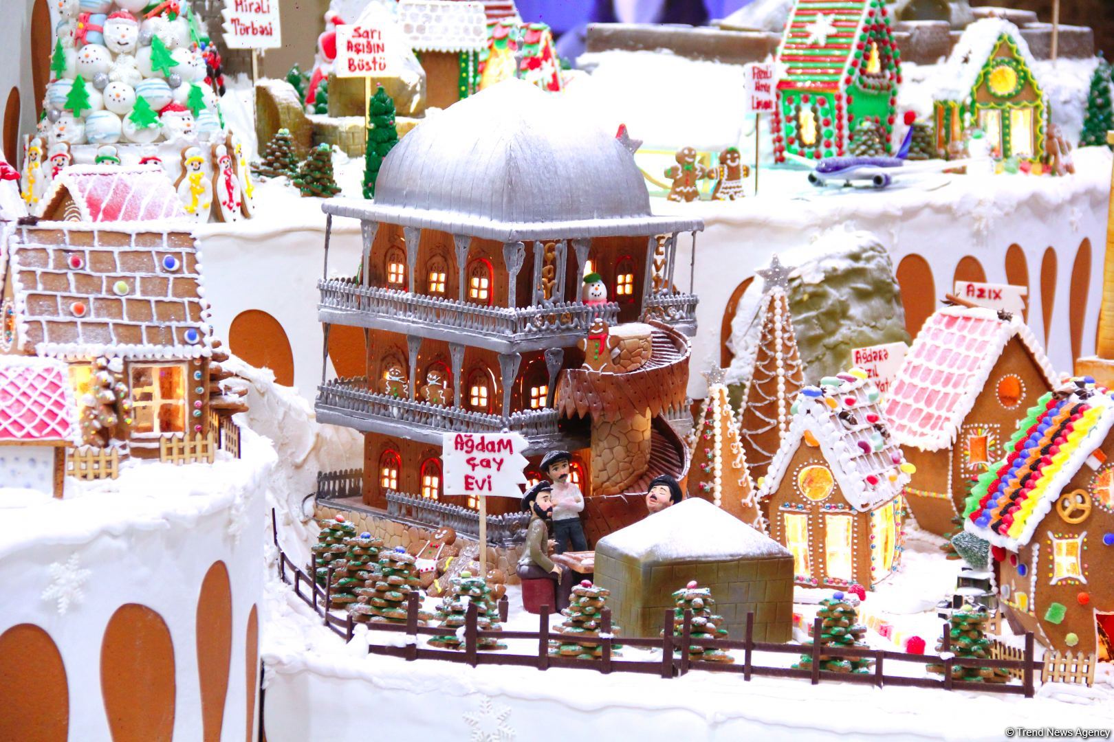 Издательский дом NARGIS открыл Пряничный городок Karabakh – Winter Wonderland  (ФОТО)