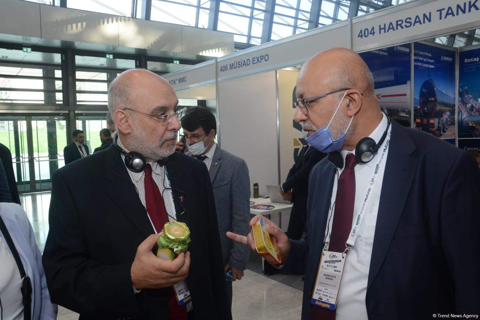 Продукция Хачмаза представлена на Международном бизнес-форуме (ФОТО)