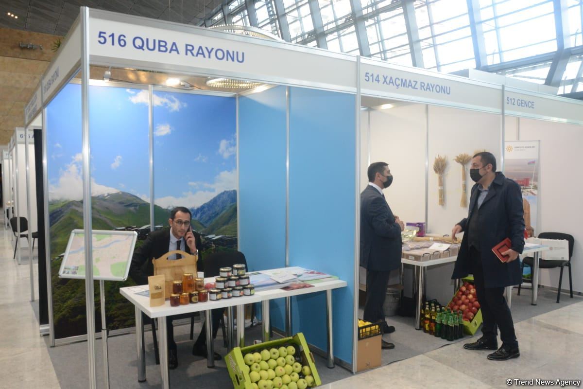 Продукция Хачмаза представлена на Международном бизнес-форуме (ФОТО)