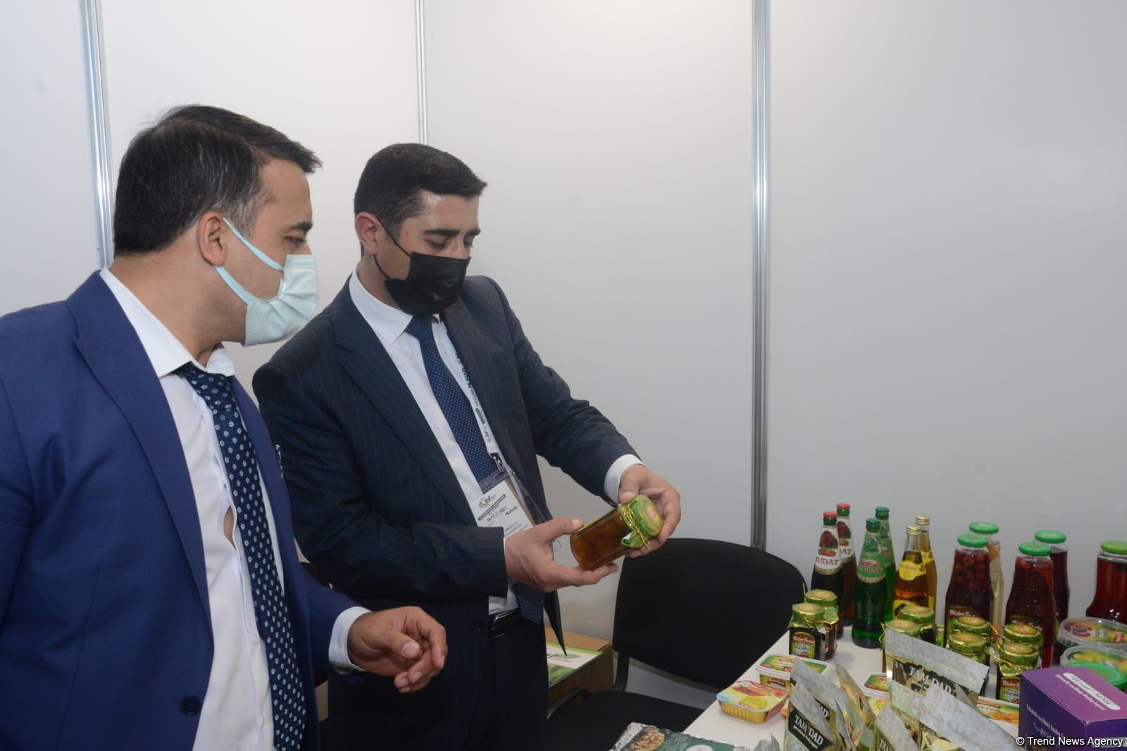 Продукция Хачмаза представлена на Международном бизнес-форуме (ФОТО)