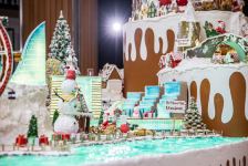 В Port Baku Mall представлена пряничная инсталляция Karabakh – Winter Wonderland в честь Победы Азербайджана (ВИДЕО, ФОТО)