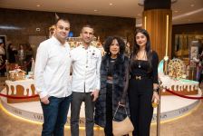 В Port Baku Mall представлена пряничная инсталляция Karabakh – Winter Wonderland в честь Победы Азербайджана (ВИДЕО, ФОТО)