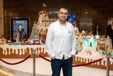 В Port Baku Mall представлена пряничная инсталляция Karabakh – Winter Wonderland в честь Победы Азербайджана (ВИДЕО, ФОТО)