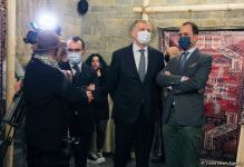 Новый взгляд на Карабахские ковры! В Ичери шехер представлена эксклюзивная коллекция – только 44! (ФОТО)