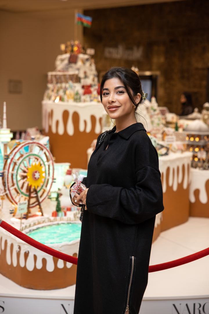 В Port Baku Mall представлена пряничная инсталляция Karabakh – Winter Wonderland в честь Победы Азербайджана (ВИДЕО, ФОТО)