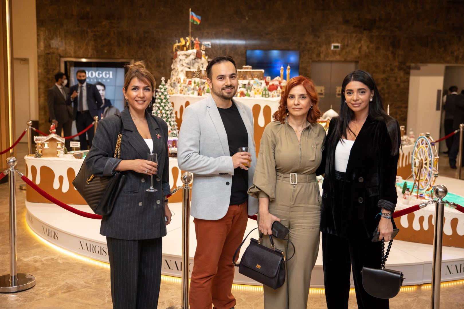 В Port Baku Mall представлена пряничная инсталляция Karabakh – Winter Wonderland в честь Победы Азербайджана (ВИДЕО, ФОТО)