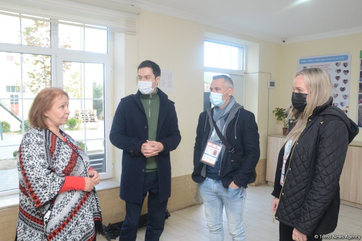 Федерация гимнастики Азербайджана провела благотворительную акцию с участием звездных послов ЧМ в Баку (ФОТО)