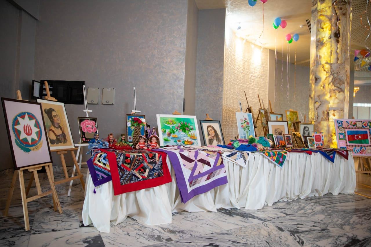 В Азербайджане прошел Фестиваль пожилых людей  (ФОТО)