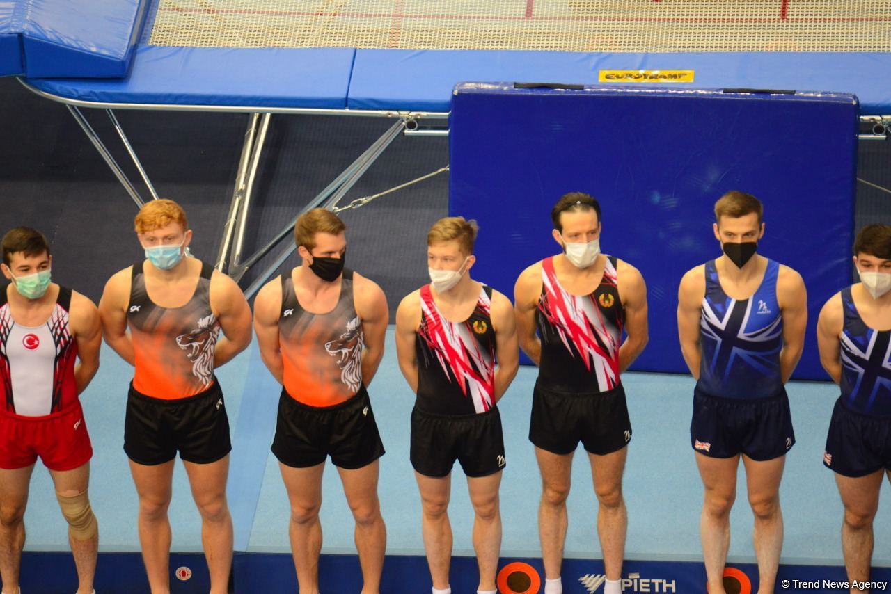 В Баку стартовал второй день ЧМ по прыжкам на батуте и тамблингу (ФОТО)