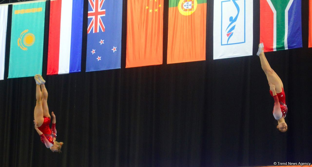 В Баку стартовал второй день ЧМ по прыжкам на батуте и тамблингу (ФОТО)