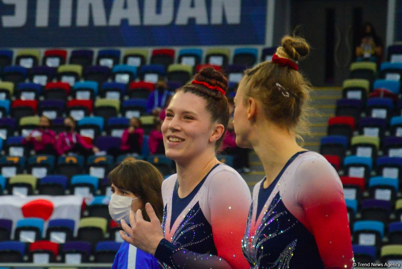 В Баку стартовал второй день ЧМ по прыжкам на батуте и тамблингу (ФОТО)