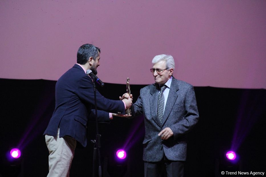 Большой праздник кино в Баку - давно такого не было! Звезды на открытии международного фестиваля – участники из 18 стран (ФОТО)