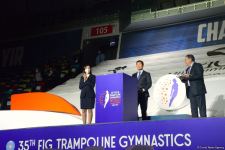 В Баку состоялась торжественная церемония закрытия 35-го чемпионата мира по прыжкам на батуте и тамблингу (ФОТО)
