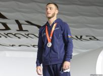 В Баку прошла церемония награждения победителей ЧМ в программе прыжков на двойном мини-батуте и акробатической дорожке (ФОТО)
