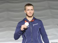 В Баку прошла церемония награждения победителей ЧМ в программе прыжков на двойном мини-батуте и акробатической дорожке (ФОТО)