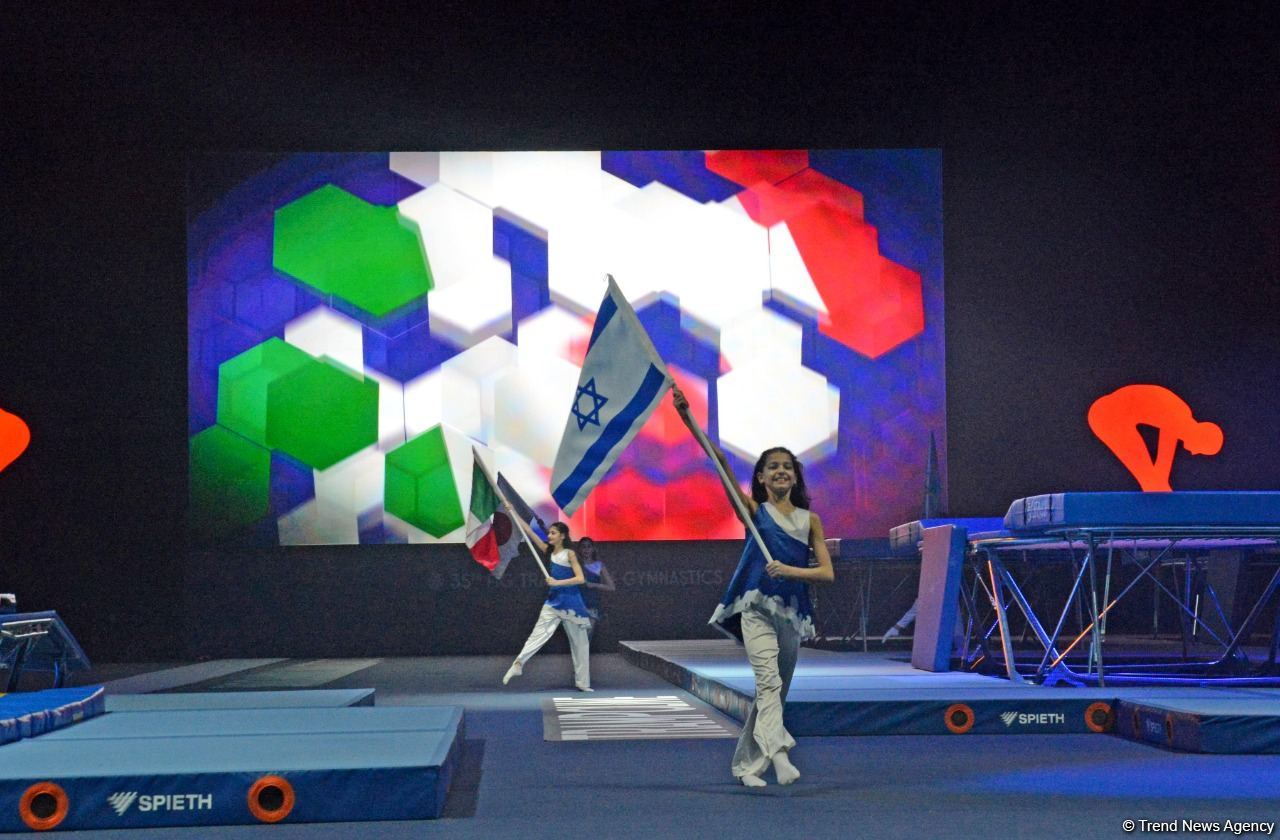 В Баку состоялась торжественная церемония закрытия 35-го чемпионата мира по прыжкам на батуте и тамблингу (ФОТО)