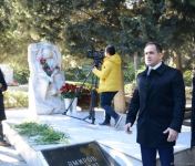 В честь 99-летия Фикрета Амирова на Аллее почетного захоронения прошла церемония памяти великого композитора  (ФОТО)