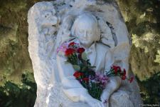 В честь 99-летия Фикрета Амирова на Аллее почетного захоронения прошла церемония памяти великого композитора  (ФОТО)