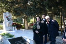 В честь 99-летия Фикрета Амирова на Аллее почетного захоронения прошла церемония памяти великого композитора  (ФОТО)