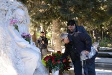 В честь 99-летия Фикрета Амирова на Аллее почетного захоронения прошла церемония памяти великого композитора  (ФОТО)