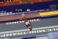 В ходе Всемирных соревнований среди возрастных групп по прыжкам на батуте и тамблингу в Баку стартовали финальные соревнования (ФОТО)