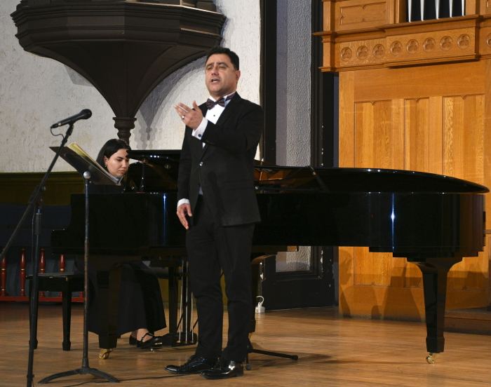 С тобой моя душа…Теплый бакинский вечер в холодную осеннюю погоду (ФОТО/ВИДЕО)