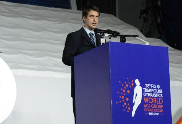 От имени Международной федерации гимнастики выражаю благодарность за организацию соревнований в Баку - первый вице-президент Технического комитета по батутной гимнастике FIG