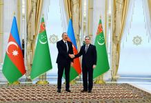 Президент Ильхам Алиев прибыл с визитом в Туркменистан (ФОТО/ВИДЕО)