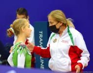 В Баку продолжаются Всемирные соревнования среди возрастных групп по прыжкам на батуте и тамблингу (ФОТО)