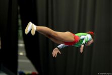 В Баку продолжаются Всемирные соревнования среди возрастных групп по прыжкам на батуте и тамблингу (ФОТО)