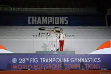 В Баку состоялась церемония награждения победителей заключительного дня Всемирных соревнований среди возрастных групп по прыжкам на батуте и тамблингу (ФОТО)