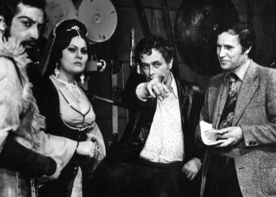 600 фотографий, рукописи и сценарии - в Госфильмофонде создан личный архивный фонд Расима Исмайлова (ФОТО)