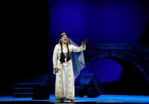 Настоящие кони в роли актеров - на театральной сцене Баку! Любовь, борьба, свобода… (ВИДЕО, ФОТО)