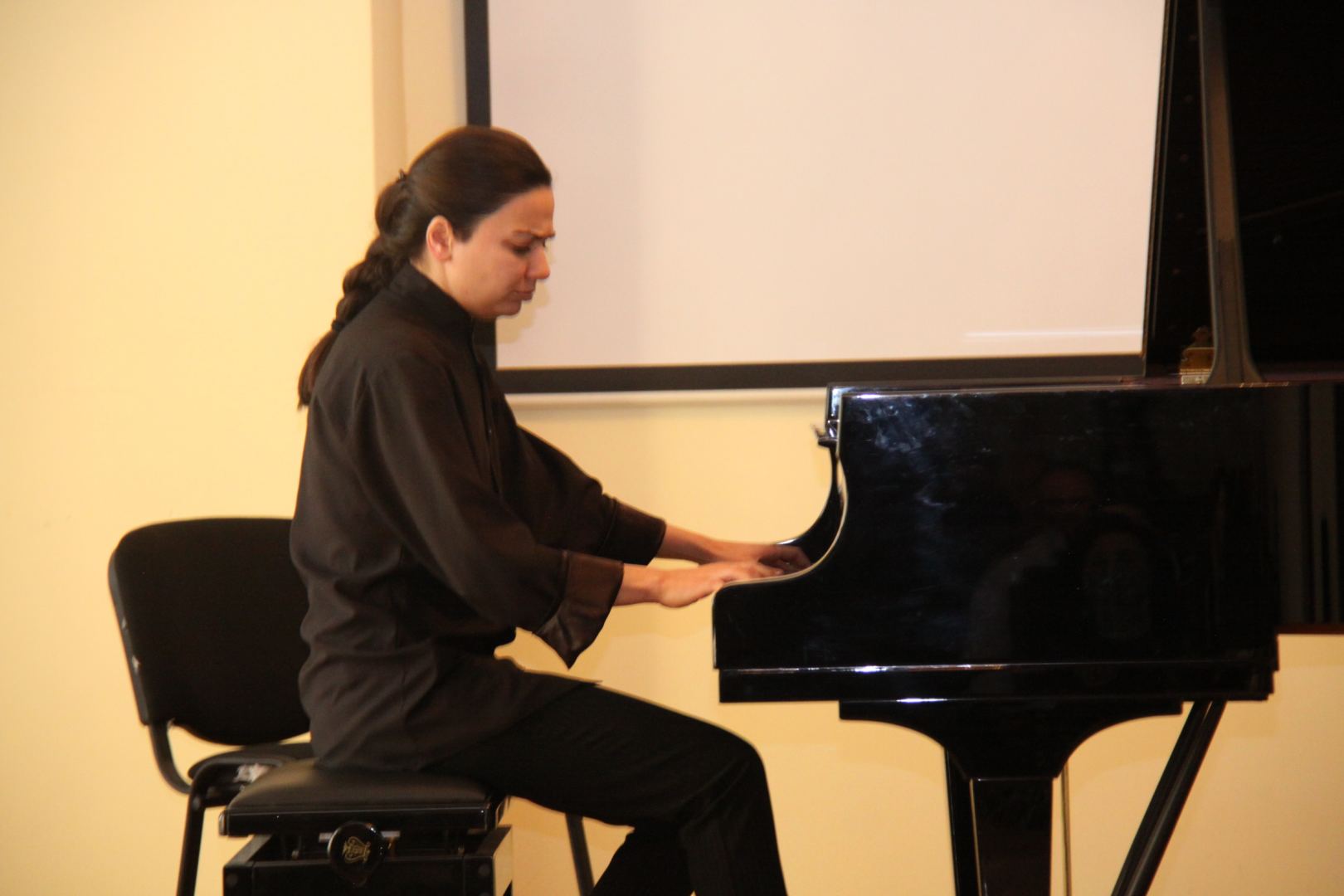 В честь юбилея Азера Дадашева представлен концерт хоровых и камерно-инструментальных произведений (ФОТО)