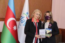 Организация из Нидерландов отметила деятелей культуры Азербайджана за вклад в поддержку диаспорской  деятельности (ФОТО)