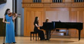 В Баку торжественно отметили юбилей  Gənclərə dəstək – красивая музыка и несмолкающие аплодисменты (ФОТО)