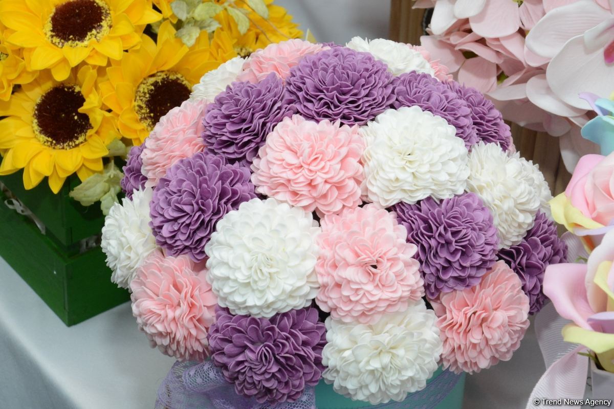 İZ Women’s Workshop на берегу Каспийского моря, или Идеальное место для азербайджанских женщин-предпринимателей (ФОТО)