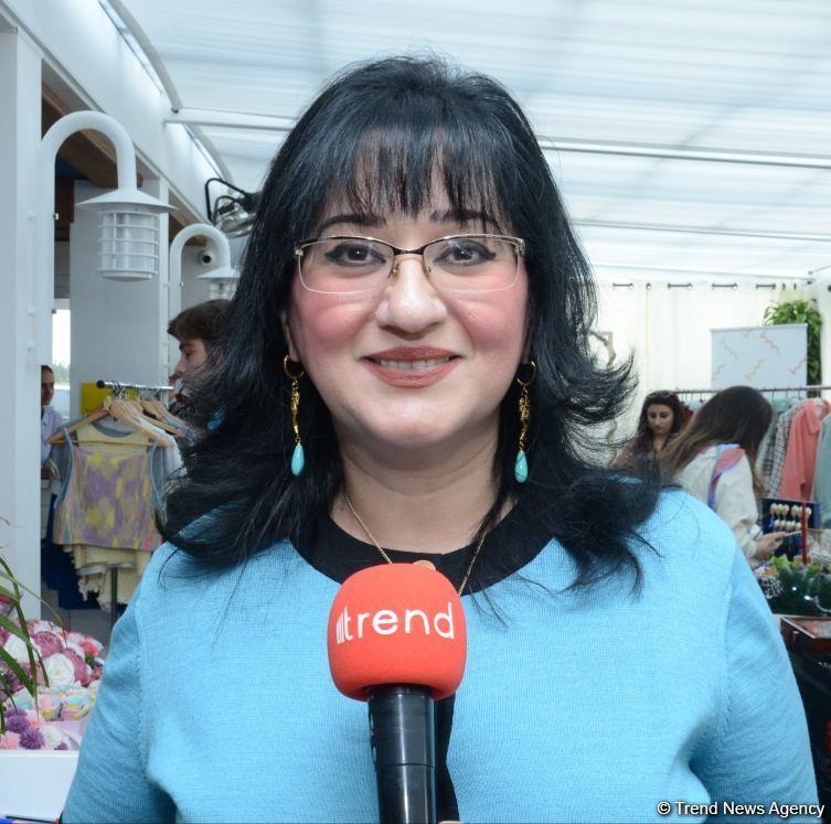 İZ Women’s Workshop на берегу Каспийского моря, или Идеальное место для азербайджанских женщин-предпринимателей (ФОТО)