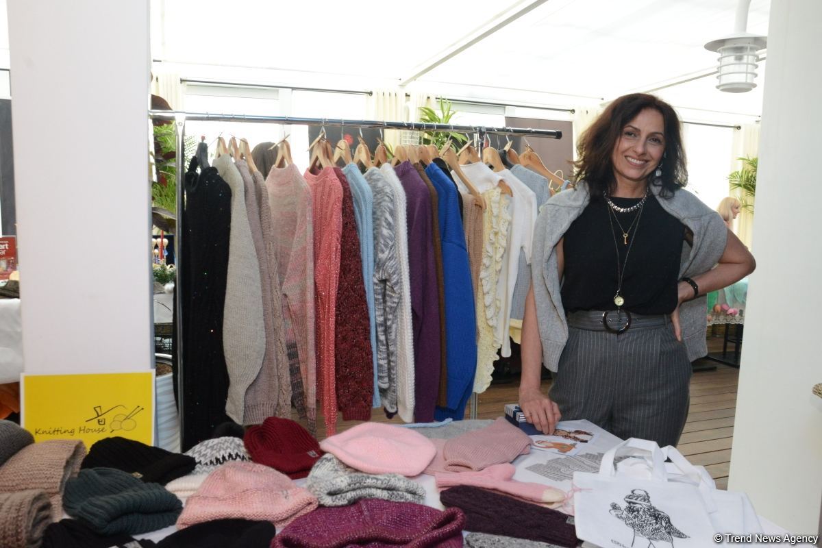 İZ Women’s Workshop на берегу Каспийского моря, или Идеальное место для азербайджанских женщин-предпринимателей (ФОТО)