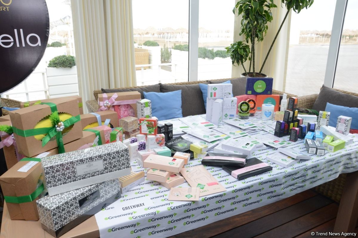 İZ Women’s Workshop на берегу Каспийского моря, или Идеальное место для азербайджанских женщин-предпринимателей (ФОТО)