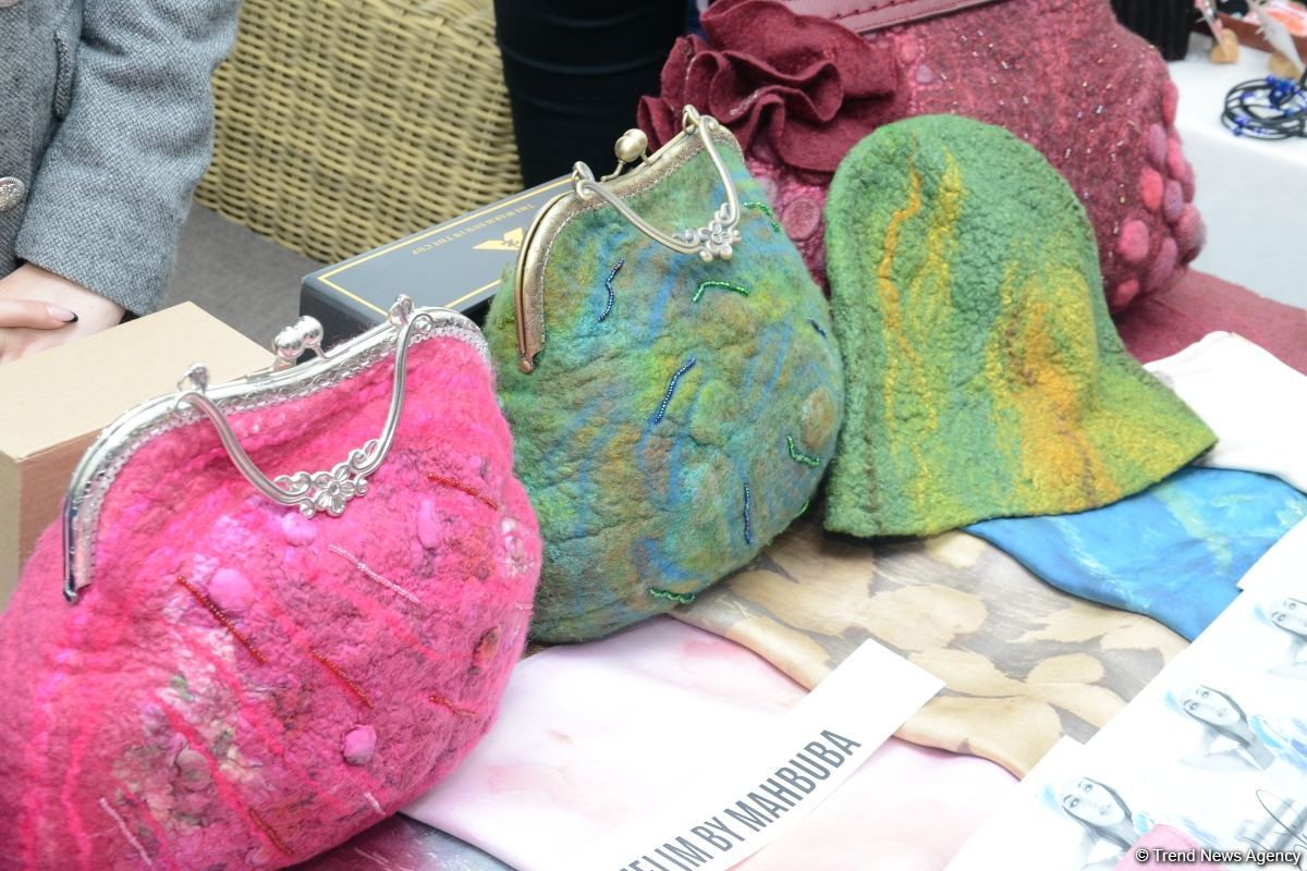 İZ Women’s Workshop на берегу Каспийского моря, или Идеальное место для азербайджанских женщин-предпринимателей (ФОТО)