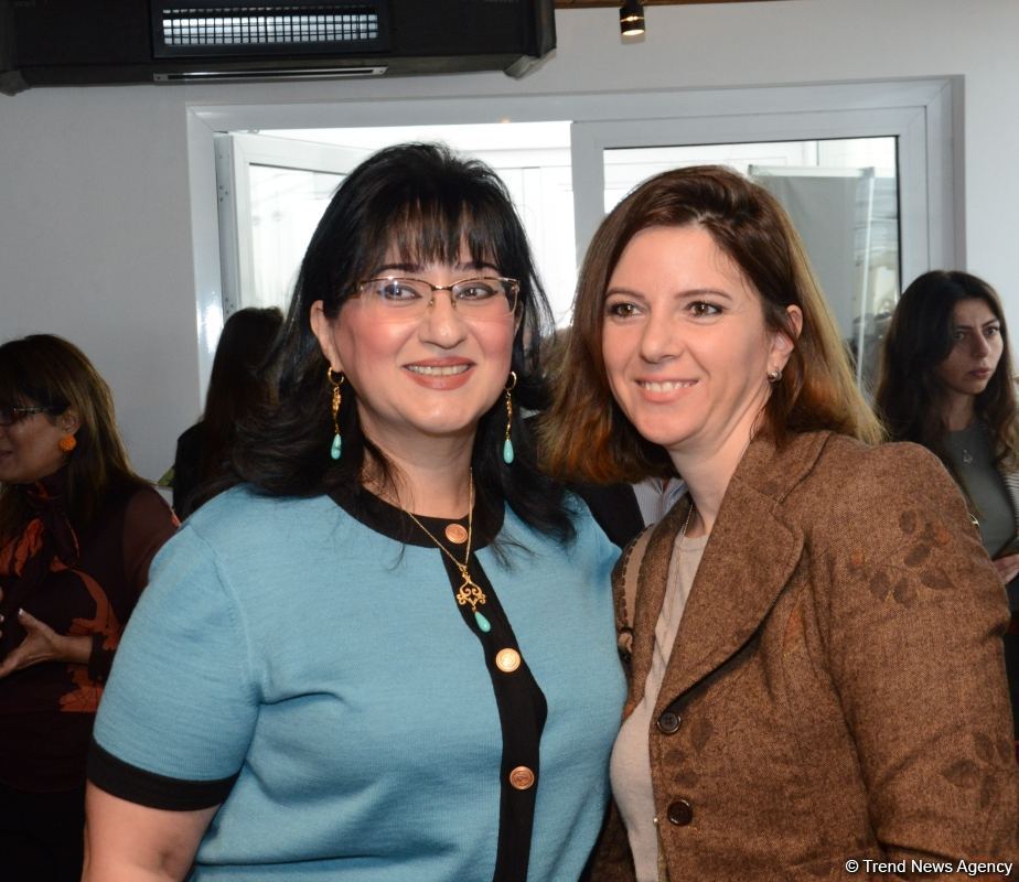 İZ Women’s Workshop на берегу Каспийского моря, или Идеальное место для азербайджанских женщин-предпринимателей (ФОТО)