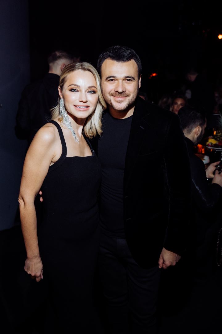 EMIN отметил день рождения в кругу звездных друзей: сольный концерт и оригинальные подарки (ФОТО)