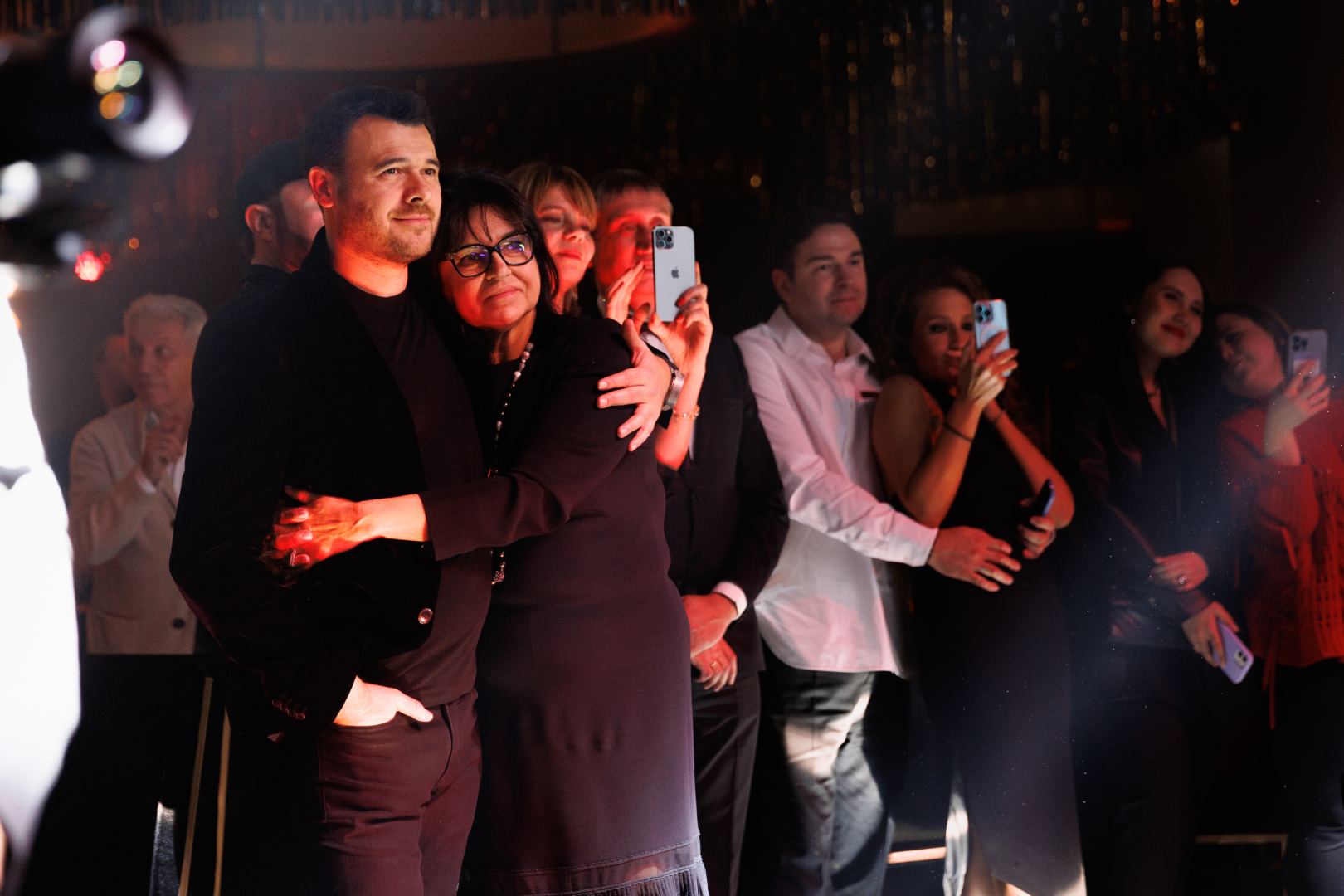 EMIN отметил день рождения в кругу звездных друзей: сольный концерт и оригинальные подарки (ФОТО)