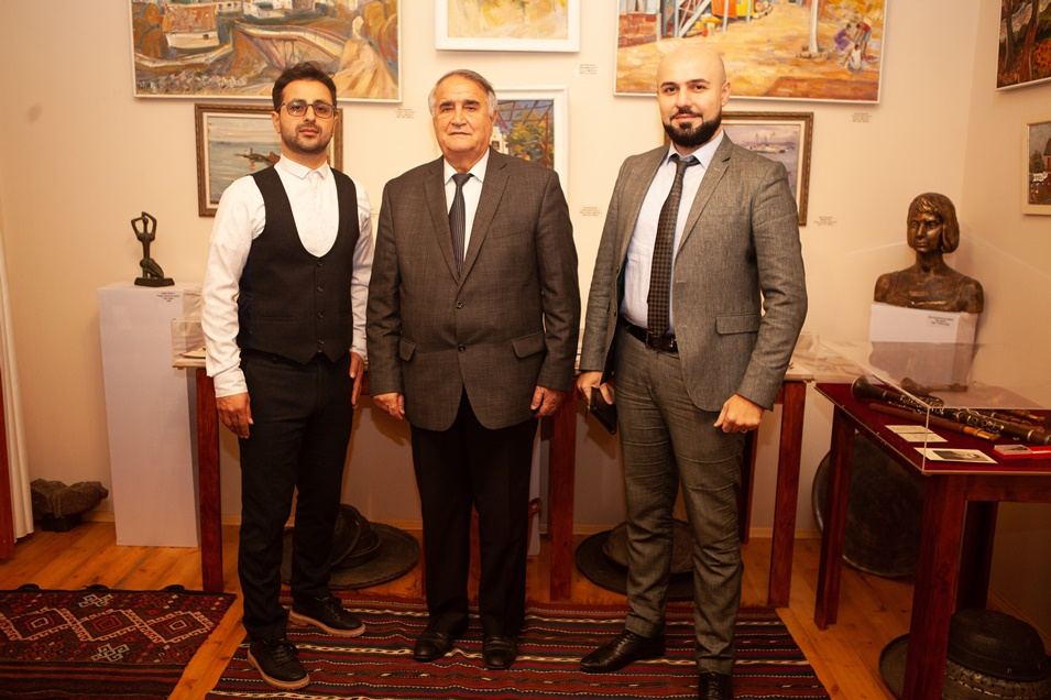 Более 12 тысяч экспонатов! На Абшероне открылся художественно-этнографический музейный центр (ФОТО)