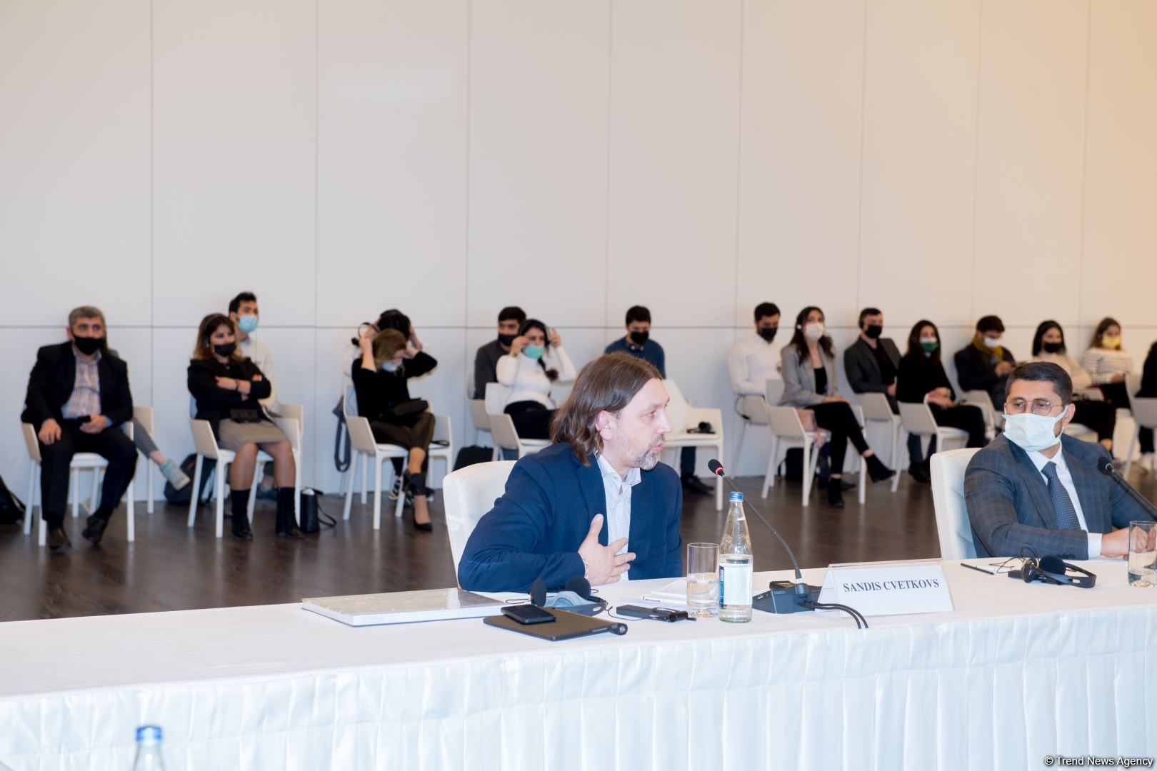 В Центре Гейдара Алиева был организован круглый стол на тему "Проекты реставрации памятников культурного наследия на освобожденных территориях Азербайджана: цели, проблемы, особенности, перспективы на будущее" (ФОТО)