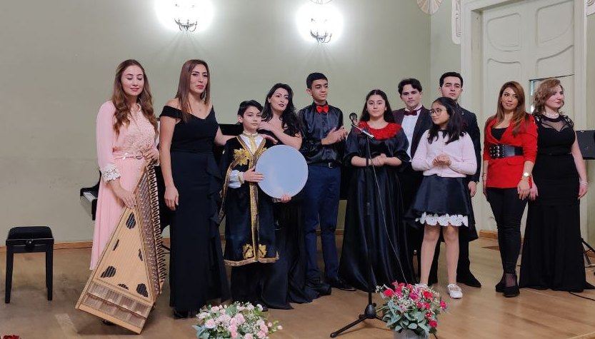 Участники проекта "Gənclərə dəstək" на сцене Тбилисской консерватории (ФОТО/ВИДЕО)