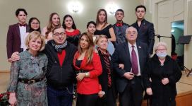 Участники проекта "Gənclərə dəstək" на сцене Тбилисской консерватории (ФОТО/ВИДЕО)