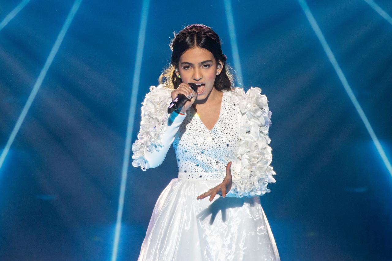 Как профессиональное жюри из разных стран оценило выступление Соны Азизовой на конкурсе "Детское Евровидение"? (ФОТО/ВИДЕО)