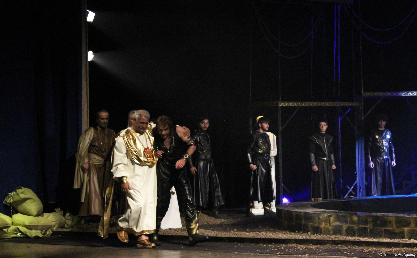 В Баку представили сиквел "Искендернаме", или Что будет, если обрести бессмертие (ФОТО)